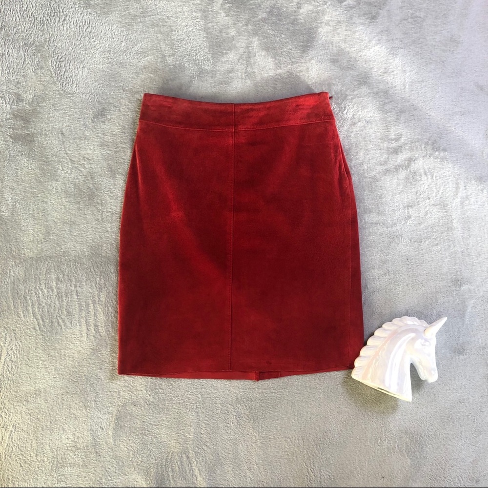 Express red suede mini skirt